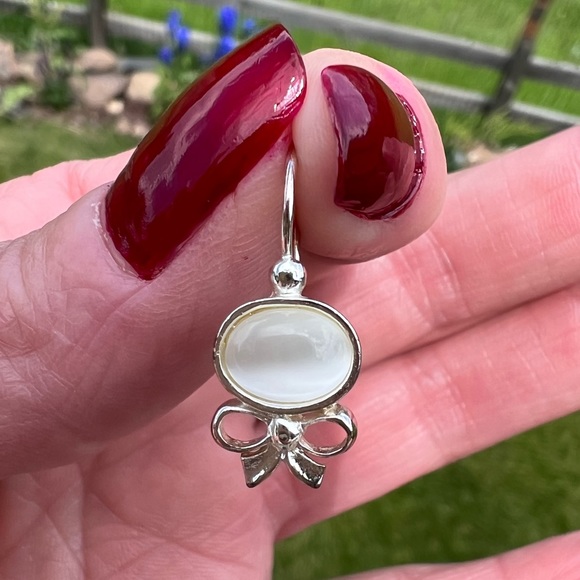 🎁 NEW 925 SS & Polished Selenite Earrings - Picture 2 of 8